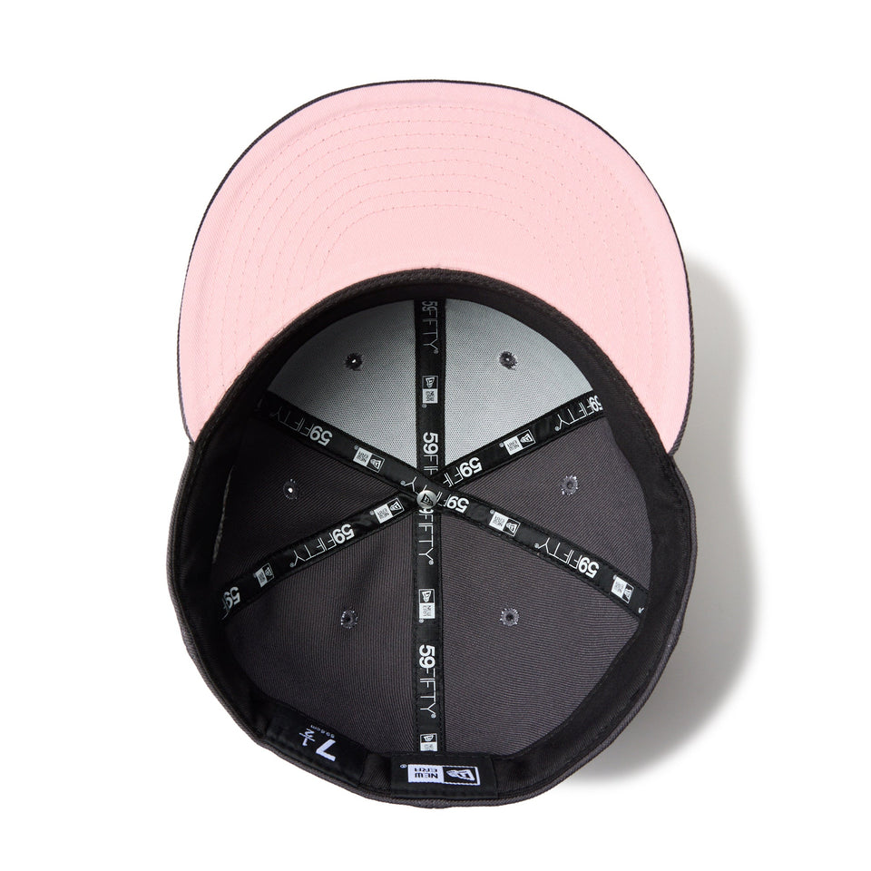 59FIFTY Sakura Pack Classic Logo グラファイト - 14388830 - 700 | NEW ERA ニューエラ公式オンラインストア