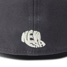 59FIFTY Sakura Pack Classic Logo グラファイト - 14388830 - 700 | NEW ERA ニューエラ公式オンラインストア