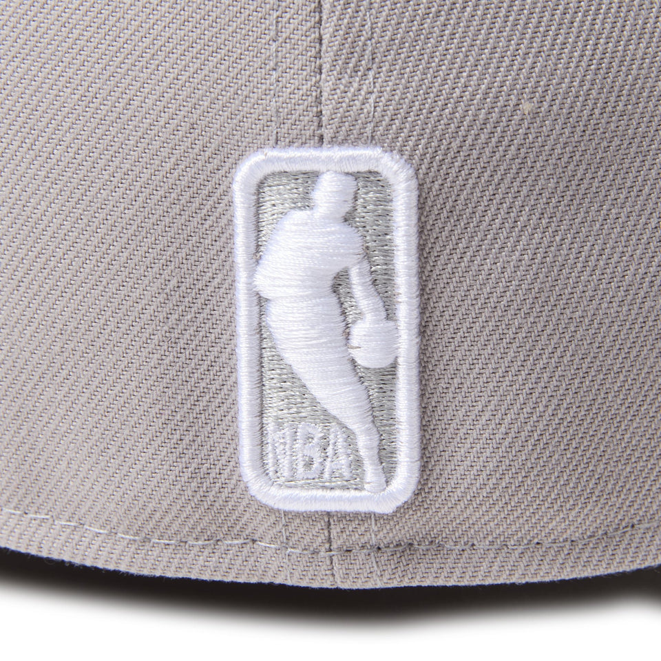 59FIFTY With Rose ブルックリン・ネッツ グレー/ブラック - 14668147-700 | NEW ERA ニューエラ公式オンラインストア