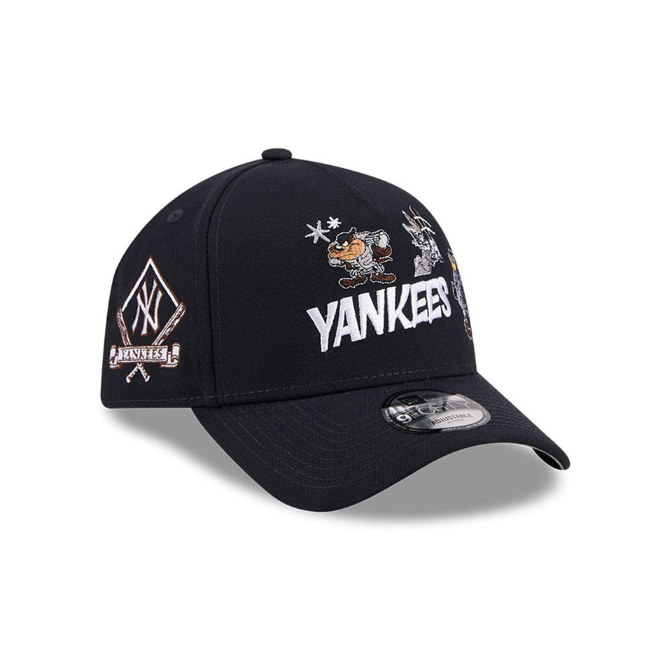 9FORTY A-Frame Looney Tunes x MLB ニューヨーク・ヤンキース ネイビー