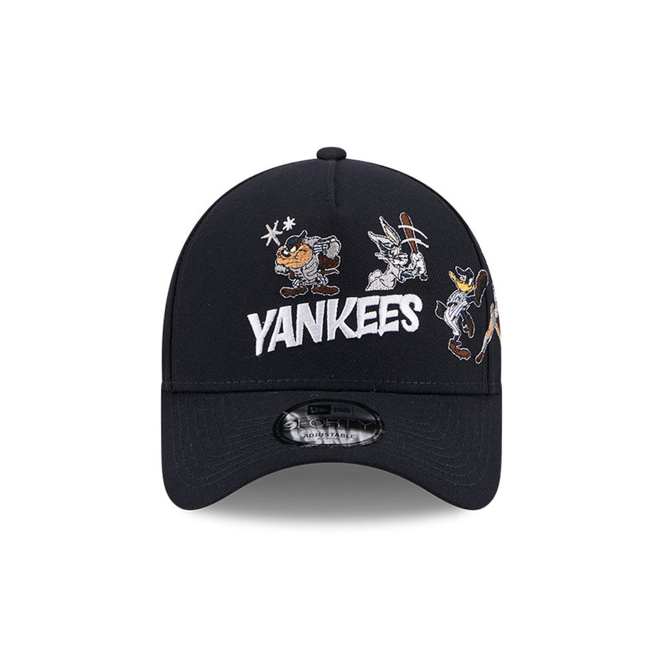 9FORTY A-Frame Looney Tunes x MLB ニューヨーク・ヤンキース ネイビー