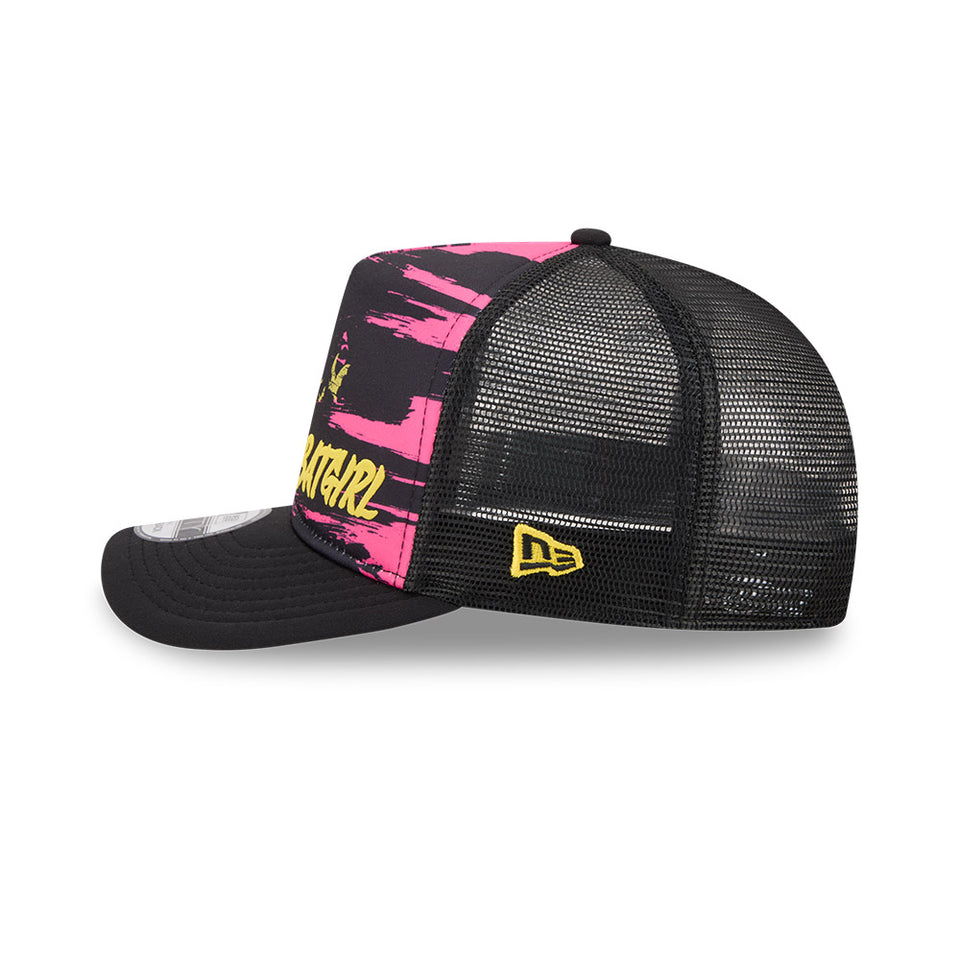PC 9FIFTY A-Frame トラッカー DC Comics Batgirl ブラック