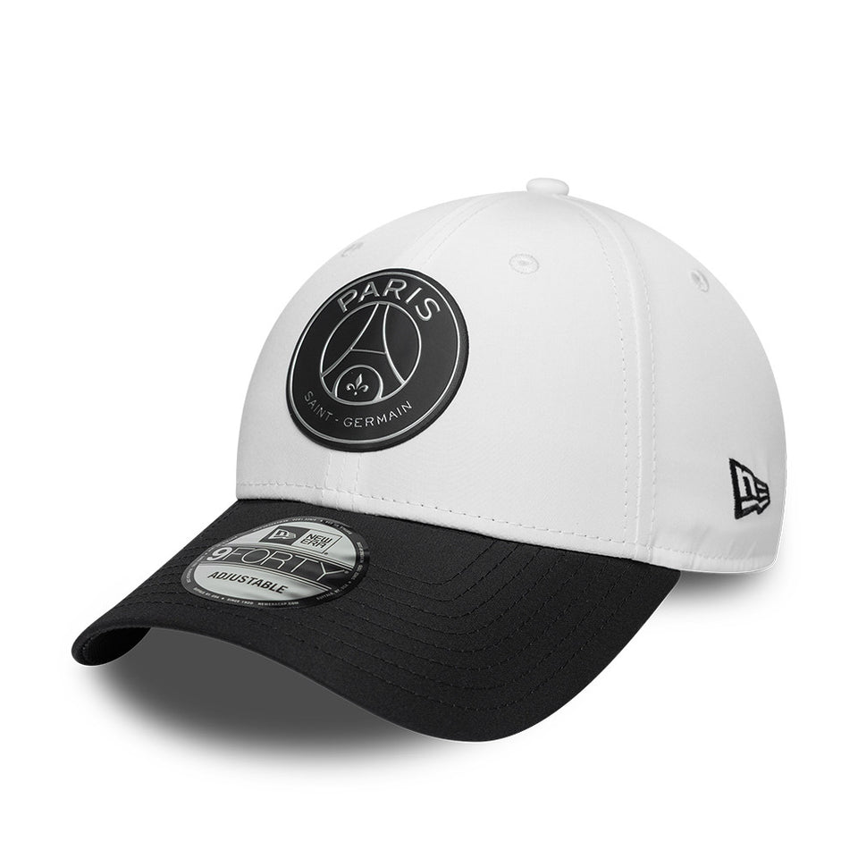 9FORTY Paris Saint-Germain Metallic Logo ホワイト ブラックバイザー
