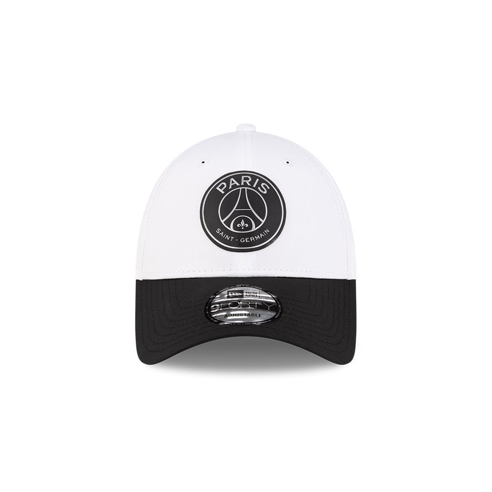 9FORTY PARIS SAINT GERMAIN ブラック 9FORTY Paris Saint-Germain Metallic Logo ホワイト ブラックバイザー