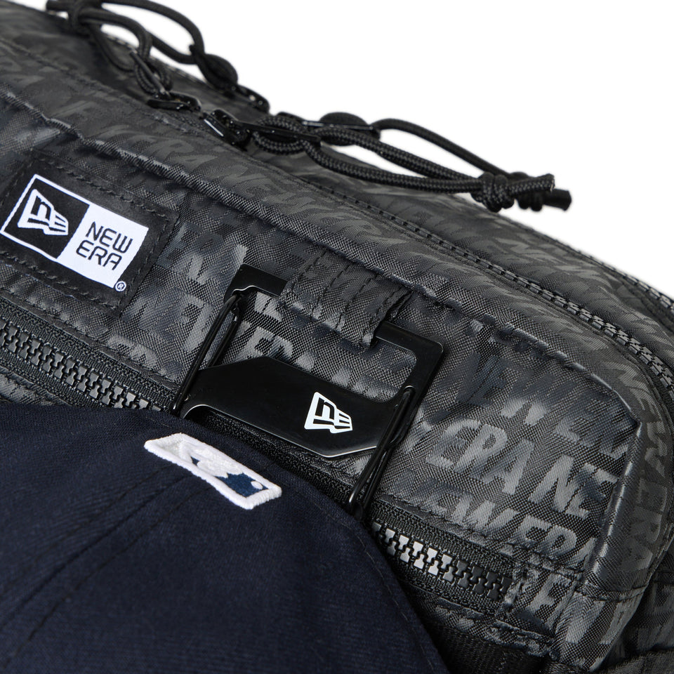 スクエア ウエストバッグ 7L ジャカードロゴ ブラック - 14655337 - OSFM | NEW ERA ニューエラ公式オンラインストア
