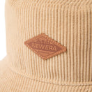 アドベンチャーライト 8W Corduroy コーデュロイ レザーパッチ ベージュ | アウトドア - 14668938 - SM | NEW ERA ニューエラ公式オンラインストア