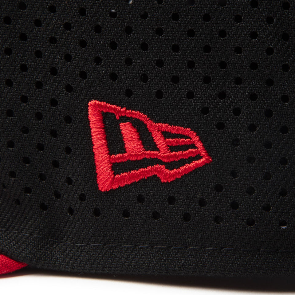 9FIFTY A - Frame NBA 2 - Tone シカゴ・ブルズ ブラック スカーレットバイザー - 14388566 - SM | NEW ERA ニューエラ公式オンラインストア