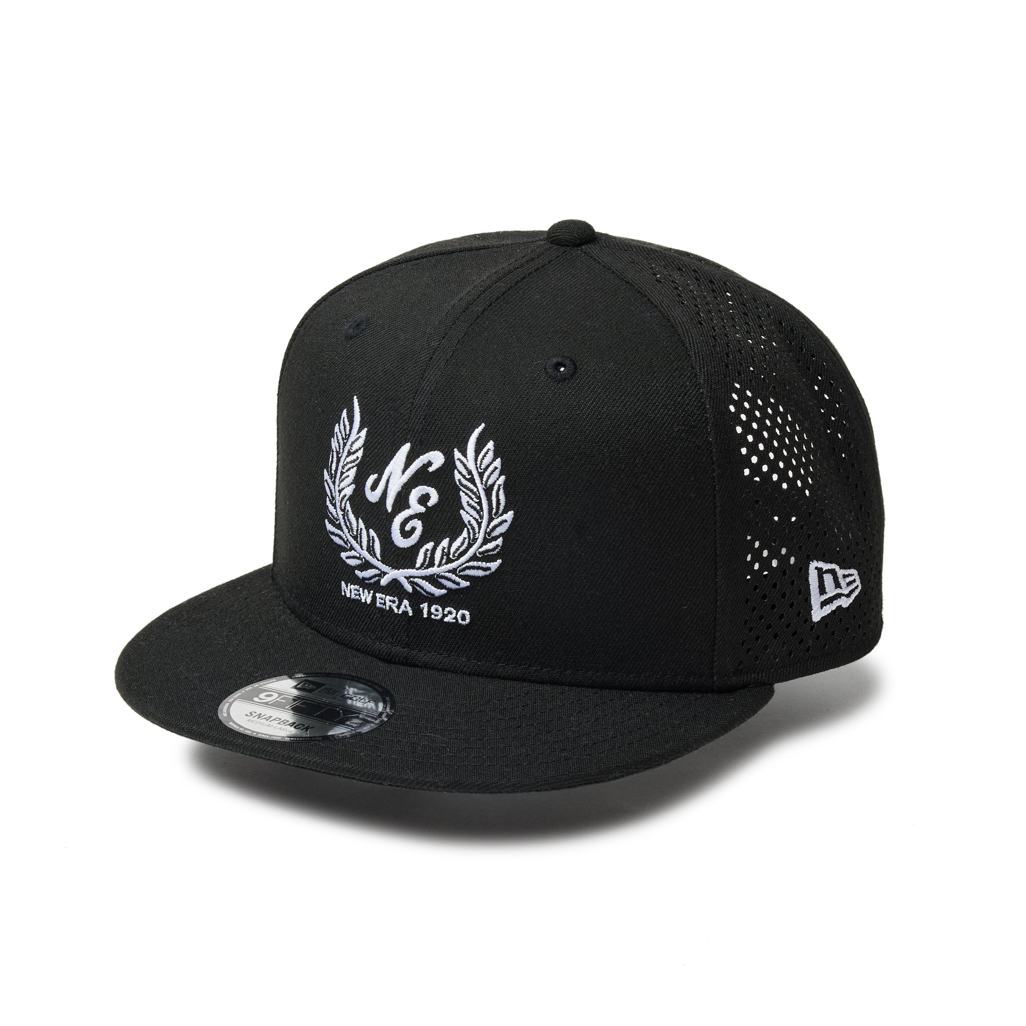 9FIFTY Laser Perforated Laurel Tree ブラック | ゴルフ | ニューエラ