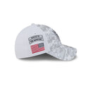 9FORTY ストレッチスナップ 2024 NFL Salute to Service ラスベガス・レイダース ホワイト / グレー - 14378634 - OSFM | NEW ERA ニューエラ公式オンラインストア