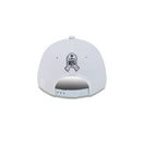 9FORTY ストレッチスナップ 2024 NFL Salute to Service ラスベガス・レイダース ホワイト / グレー - 14378634 - OSFM | NEW ERA ニューエラ公式オンラインストア