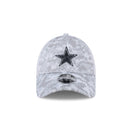 9FORTY ストレッチスナップ 2024 NFL Salute to Service ダラス・カウボーイズ ホワイト / グレー - 14378636 - OSFM | NEW ERA ニューエラ公式オンラインストア