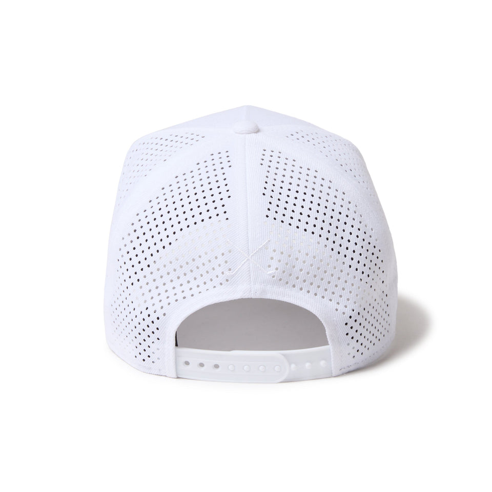9FORTY A - Frame クラシックロゴ レーザーパフォーテッド ホワイト | ゴルフ - 14669130 - OSFM | NEW ERA ニューエラ公式オンラインストア