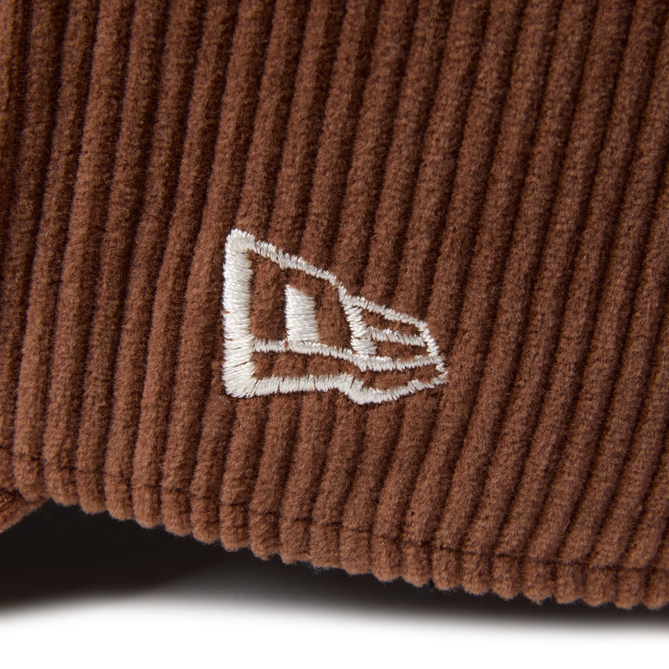 9FORTY A - Frame CORDUROY コーデュロイ クラシックロゴ ブラウン - 14667897 - OSFM | NEW ERA ニューエラ公式オンラインストア
