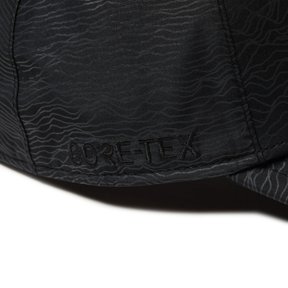 9FORTY A - Frame GORE - TEX 2L Topographic surface ブラック | アウトドア - 14668949 - OSFM | NEW ERA ニューエラ公式オンラインストア