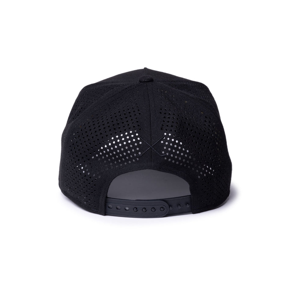 【ゴルフ】9FORTY A - Frame Laser Perforated ボックスロゴ ブラック - 14391396 - OSFM | NEW ERA ニューエラ公式オンラインストア