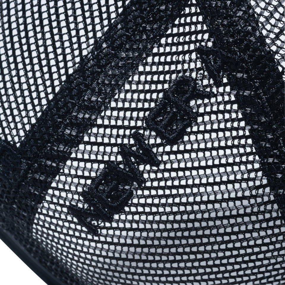 9FORTY A - Frame トラッカー Mesh Embroidery ホワイト/ブラック - 14109696 - OSFM | NEW ERA ニューエラ公式オンラインストア