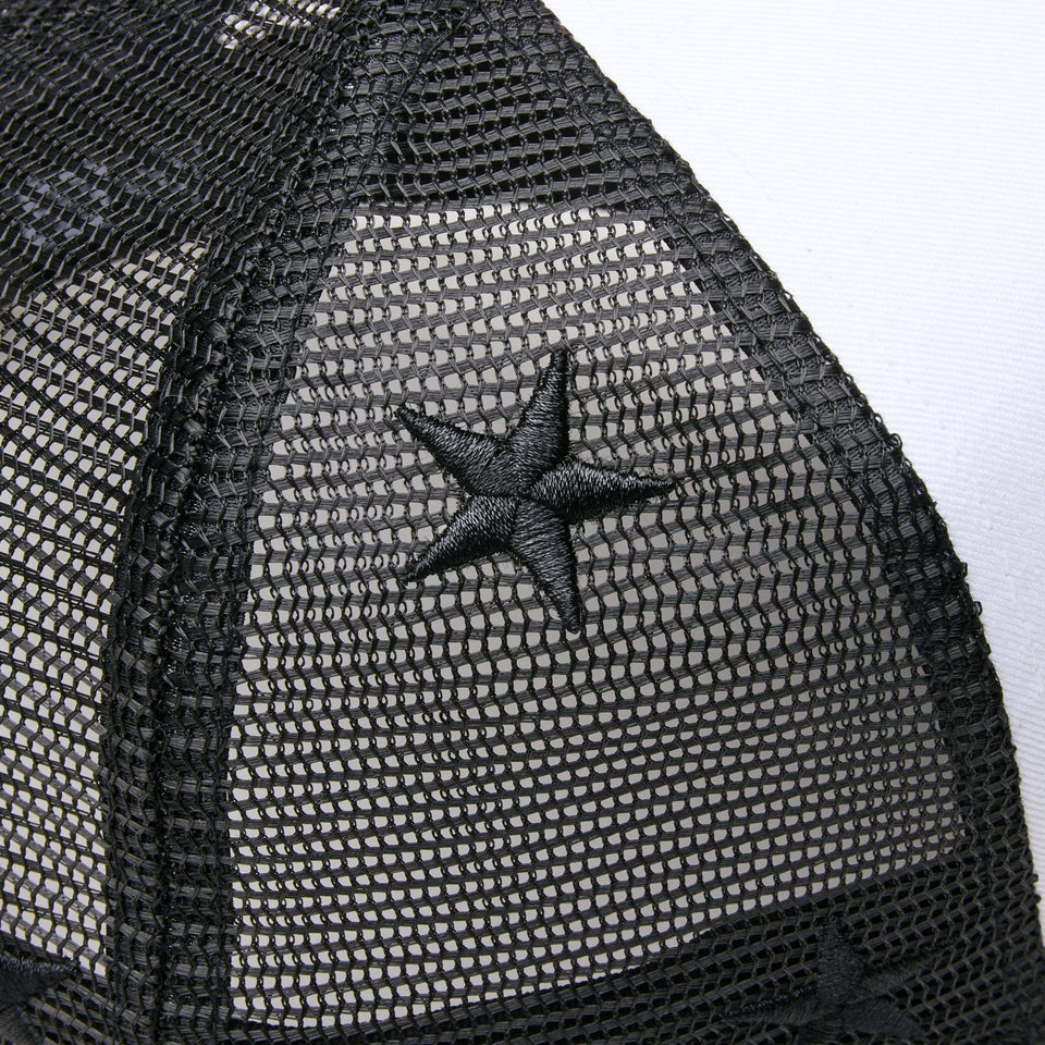 9FORTY A - Frame トラッカー Mesh Embroidery ボックスロゴ ウーブンパッチ ブラック/ホワイト - 14307475 - OSFM | NEW ERA ニューエラ公式オンラインストア
