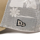 9FORTY A - Frame トラッカー Mesh Embroidery ボックスロゴ ウーブンパッチ ブリティッシュカーキ - 14307476 - OSFM | NEW ERA ニューエラ公式オンラインストア