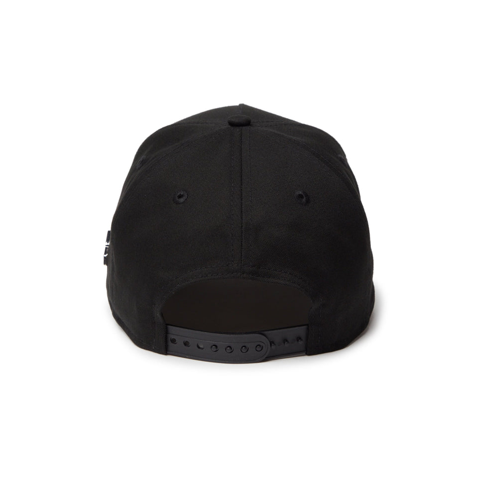 9FORTY A - Frame Metal Flag ブラック ウーブンパッチ ブラック × シルバー - 14388669 - OSFM | NEW ERA ニューエラ公式オンラインストア