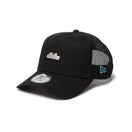 【ゴルフ】9FORTY A - Frame トラッカー Metal Logo ブラック - 14391357 - OSFM | NEW ERA ニューエラ公式オンラインストア