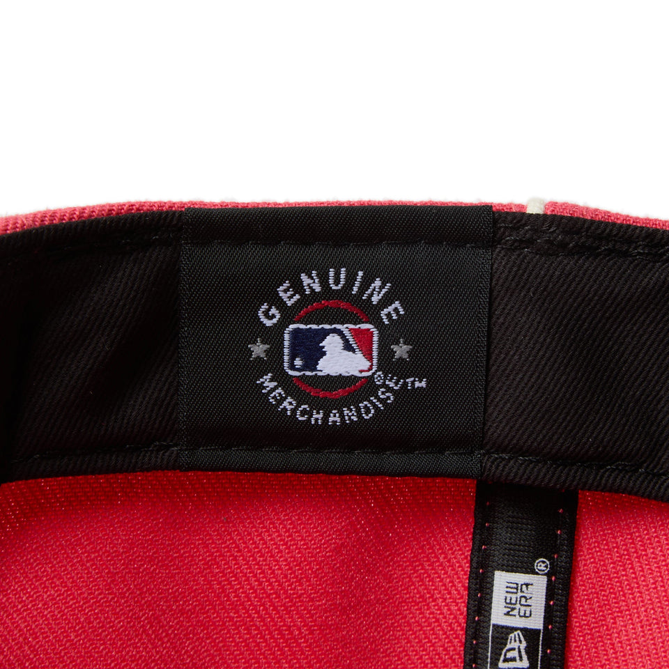9FORTY A - Frame MLB Piping 2Tone ニューヨーク・ヤンキース コーラル/ブラック - 14667879 - OSFM | NEW ERA ニューエラ公式オンラインストア
