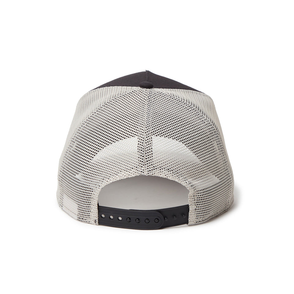 9FORTY A - Frame トラッカー MLB Typewriter ニューヨーク・ヤンキース ブラック/クロームホワイト - 14388614 - OSFM | NEW ERA ニューエラ公式オンラインストア