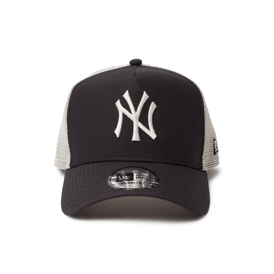 9FORTY A - Frame トラッカー MLB Typewriter ニューヨーク・ヤンキース ブラック/クロームホワイト - 14388614 - OSFM | NEW ERA ニューエラ公式オンラインストア