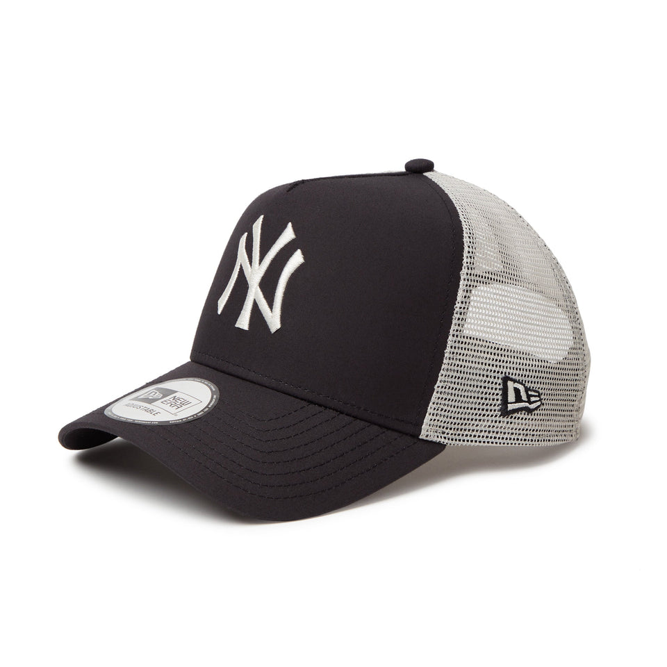 9FORTY A - Frame トラッカー MLB Typewriter ニューヨーク・ヤンキース ブラック/クロームホワイト - 14388614 - OSFM | NEW ERA ニューエラ公式オンラインストア