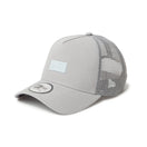 9FORTY A - Frame トラッカー Monogram Pattern ボックスロゴ TPUパッチ グレー - 14388597 - OSFM | NEW ERA ニューエラ公式オンラインストア
