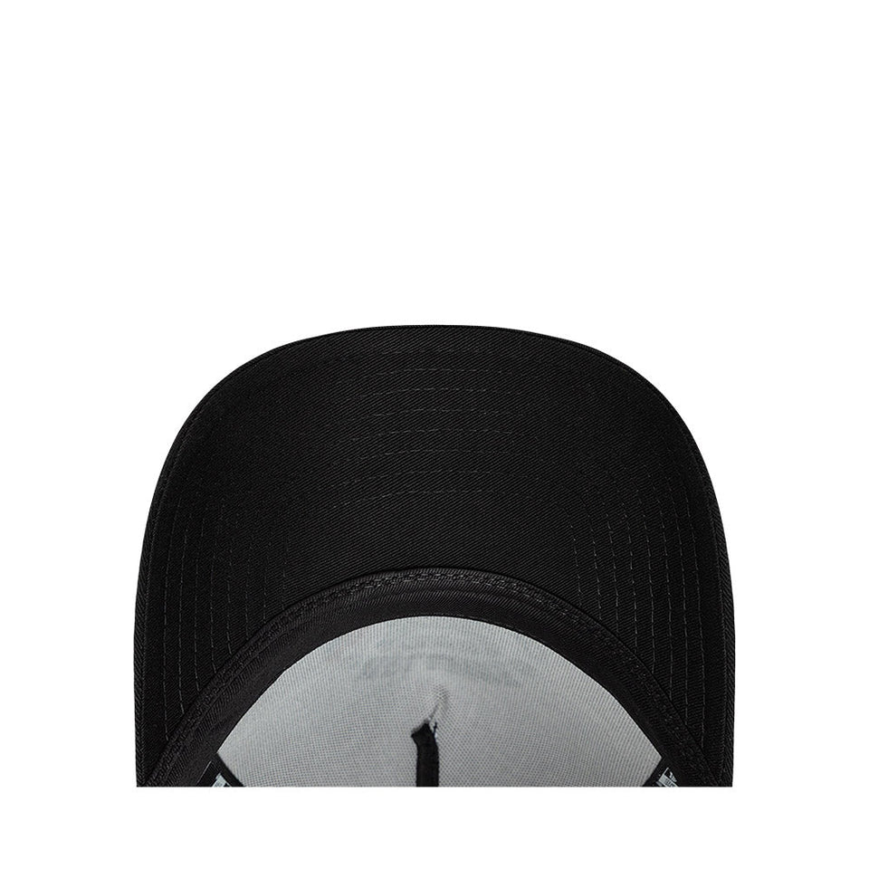 9FORTY A - Frame NETFLIX STRANGER THINGS ストレンジャー・シングス ホワイト/ブラック - 14867819-OSFM | NEW ERA ニューエラ公式オンラインストア