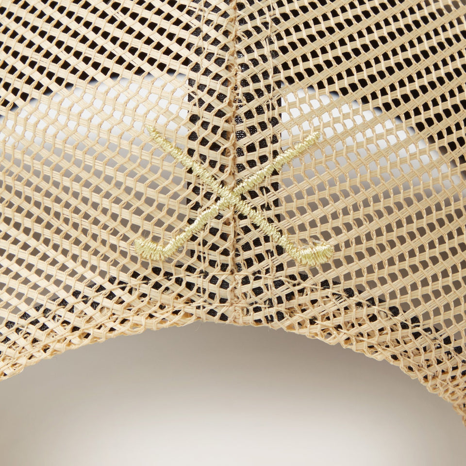 9FORTY A - Frame トラッカー Paper ボックスロゴ ベージュ | ゴルフ - 14391386 - OSFM | NEW ERA ニューエラ公式オンラインストア