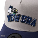 【ゴルフ】9FORTY A - Frame トラッカー PEANUTS ピーナッツ アーチロゴ グレー/ライトネイビー - 14432173 - OSFM | NEW ERA ニューエラ公式オンラインストア