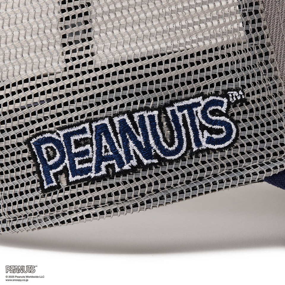 【ゴルフ】9FORTY A - Frame トラッカー PEANUTS ピーナッツ アーチロゴ グレー/ライトネイビー - 14432173 - OSFM | NEW ERA ニューエラ公式オンラインストア