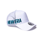 【ゴルフ】9FORTY A - Frame トラッカー Sequins エッセンシャルロゴ ホワイト - 14391346 - OSFM | NEW ERA ニューエラ公式オンラインストア