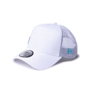 【ゴルフ】9FORTY A - Frame トラッカー Sequins エッセンシャルロゴ ホワイト - 14391346 - OSFM | NEW ERA ニューエラ公式オンラインストア