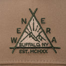 9FORTY A-Frame トラッカー Triangle Logo カーキ【ニューエラアウトドア】 - 14110100-OSFM | NEW ERA ニューエラ公式オンラインストア