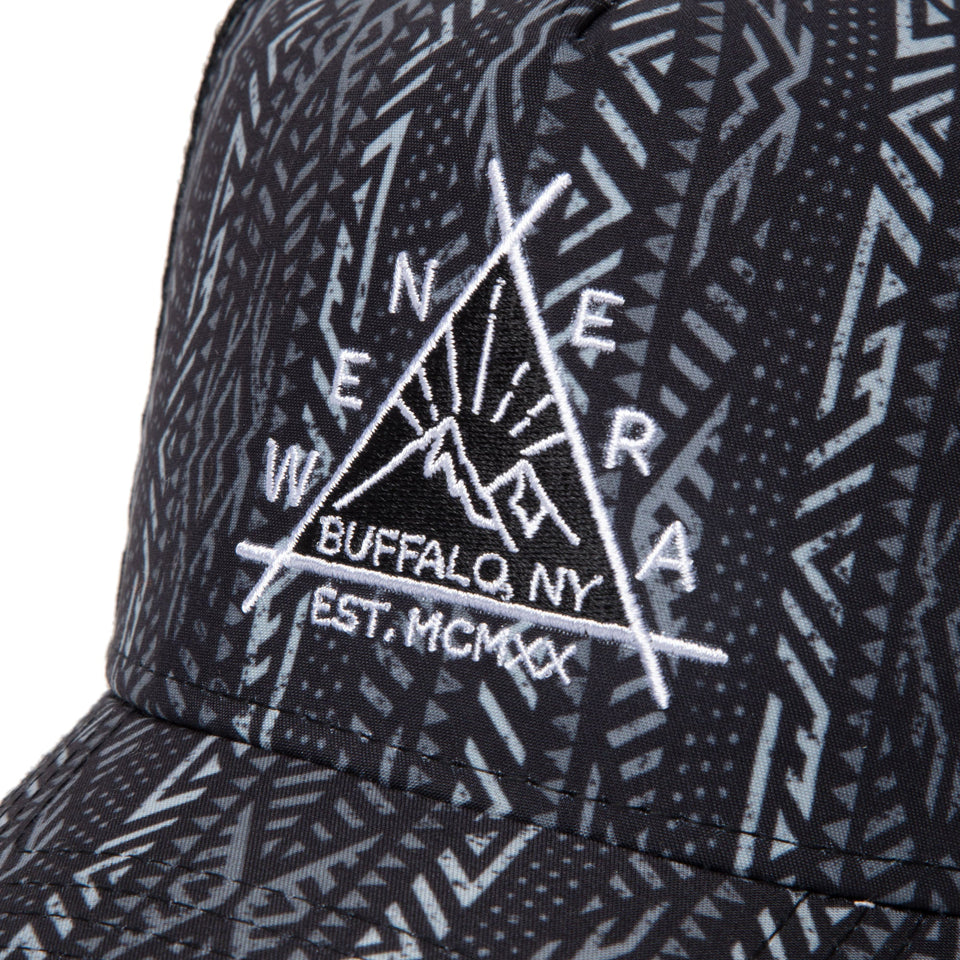 9FORTY A - Frame トラッカー Triangle Logo ツリーカモ | アウトドア - 14392226 - OSFM | NEW ERA ニューエラ公式オンラインストア