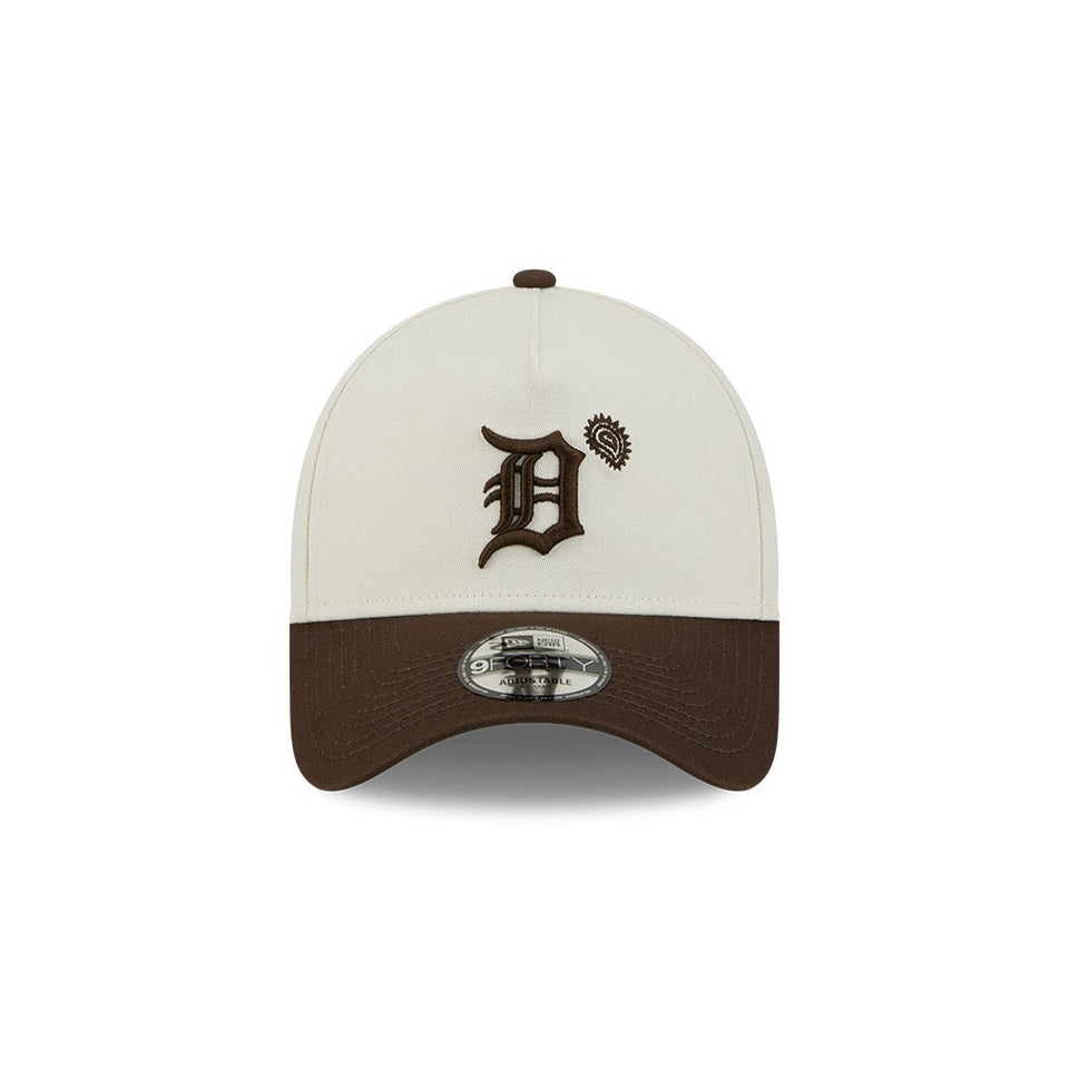 9FORTY A - Frame Walnut Paisley デトロイト・タイガース クロームホワイト ウォルナットバイザー - 14694464 - OSFM | NEW ERA ニューエラ公式オンラインストア
