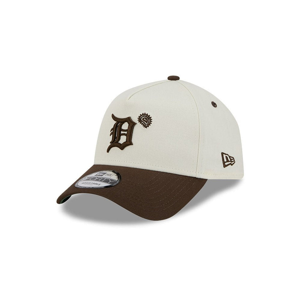9FORTY A - Frame Walnut Paisley デトロイト・タイガース クロームホワイト ウォルナットバイザー - 14694464 - OSFM | NEW ERA ニューエラ公式オンラインストア