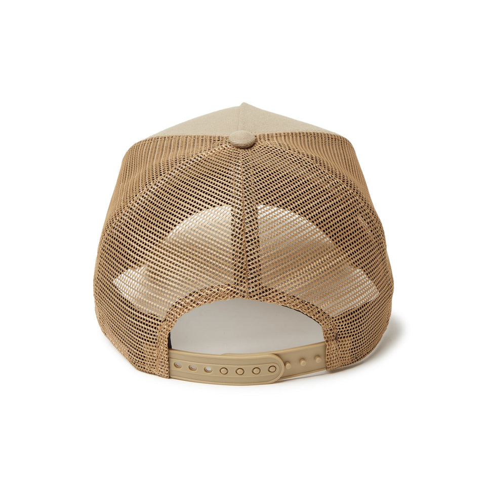 9FORTY A - Frame トラッカー Wind Logo ブリティッシュカーキ - 14388592 - OSFM | NEW ERA ニューエラ公式オンラインストア