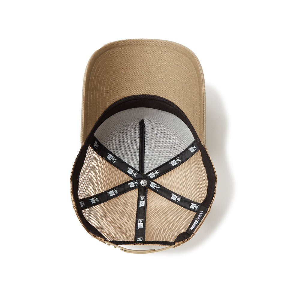 9FORTY A - Frame トラッカー Wind Logo ブリティッシュカーキ - 14388592 - OSFM | NEW ERA ニューエラ公式オンラインストア