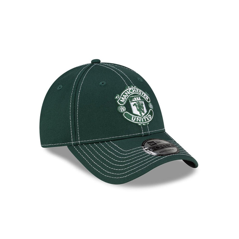 9FORTY Europa Football Team マンチェスター・ユナイテッド FC コントラストステッチ ダークグリーン - 14711665 - OSFM | NEW ERA ニューエラ公式オンラインストア