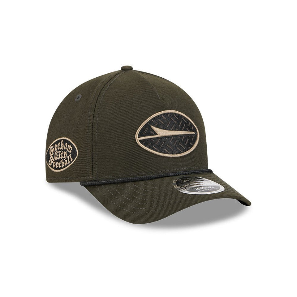 9FORTY M - Crown A - Frame 2025 NFL Rivalries ニューヨーク・ジェッツ - 14724768 - OSFM | NEW ERA ニューエラ公式オンラインストア