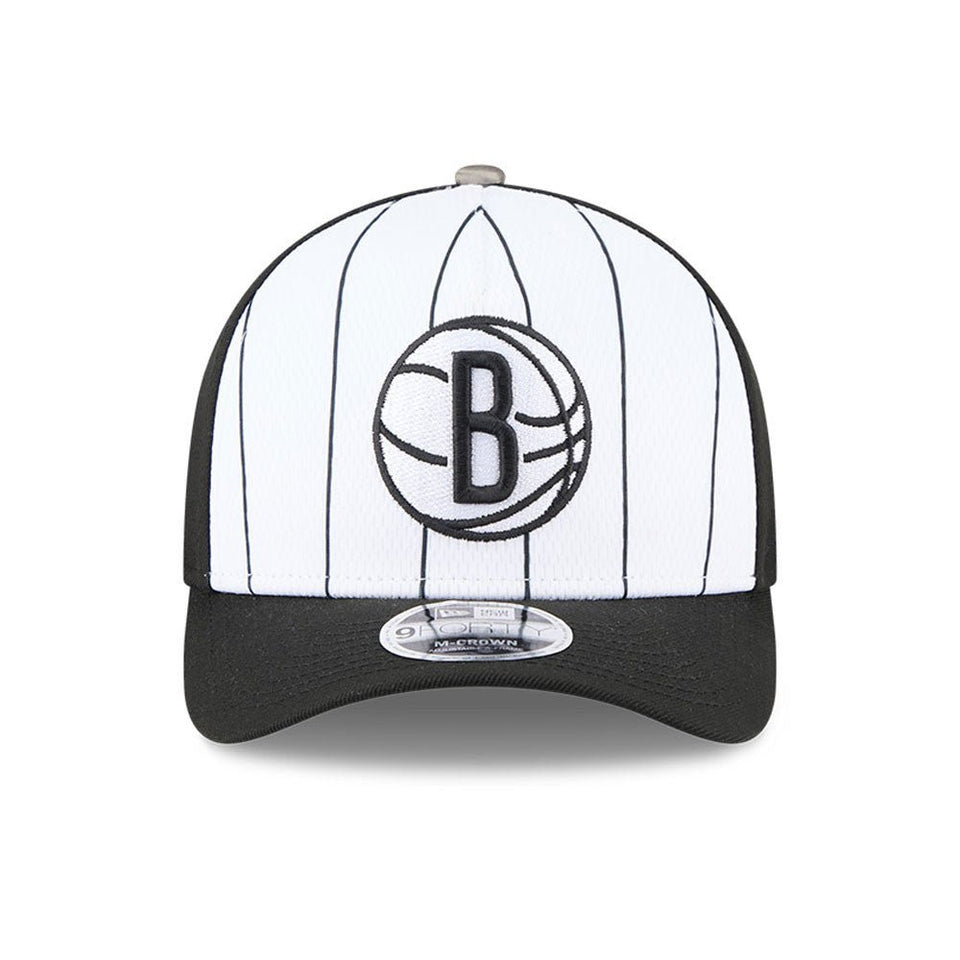 9FORTY M - Crown A - Frame NBA Tip Off 2024 ブルックリン・ネッツ - 14724779 - OSFM | NEW ERA ニューエラ公式オンラインストア