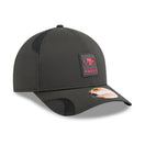 9FORTY M - Crown NFL Sideline 2025 オンフィールド サンフランシスコ・フォーティーナイナーズ - 14669958 - OSFM | NEW ERA ニューエラ公式オンラインストア