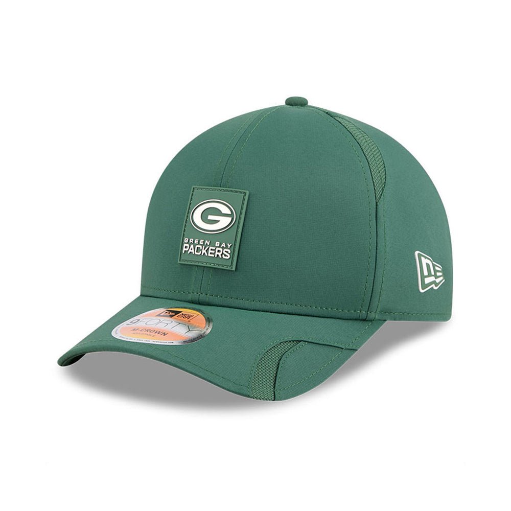 9forty-m-crown-nfl-sideline-
