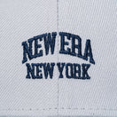 9FORTY Mini College Logo ストーン / ネイビー - 14409977 - OSFM | NEW ERA ニューエラ公式オンラインストア