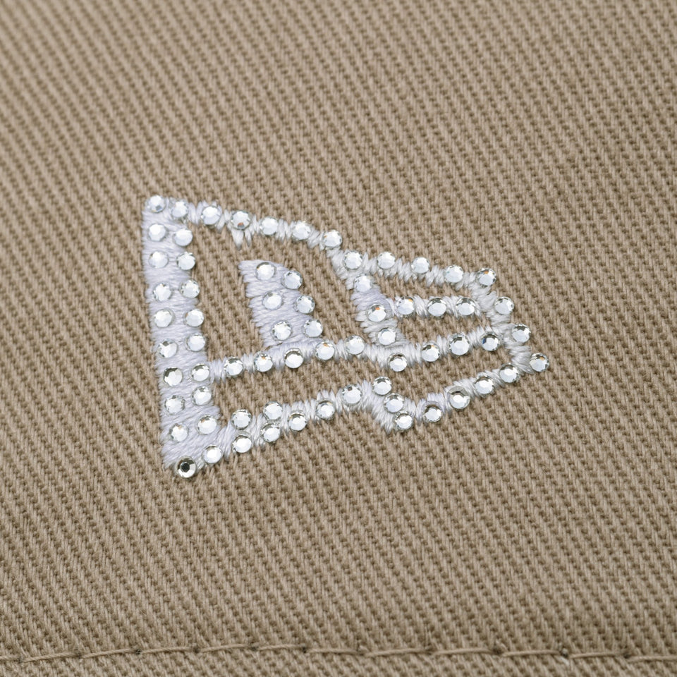 9FORTY Rhinestone クラシックロゴ アッシュブラウン - 14865346 - OSFM | NEW ERA ニューエラ公式オンラインストア