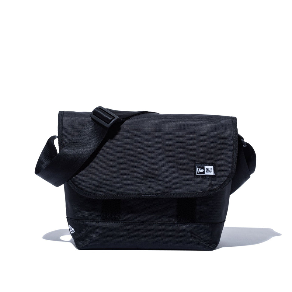 ショルダーバッグ 9L ブラック - 14521321 - OSFM | NEW ERA ニューエラ公式オンラインストア