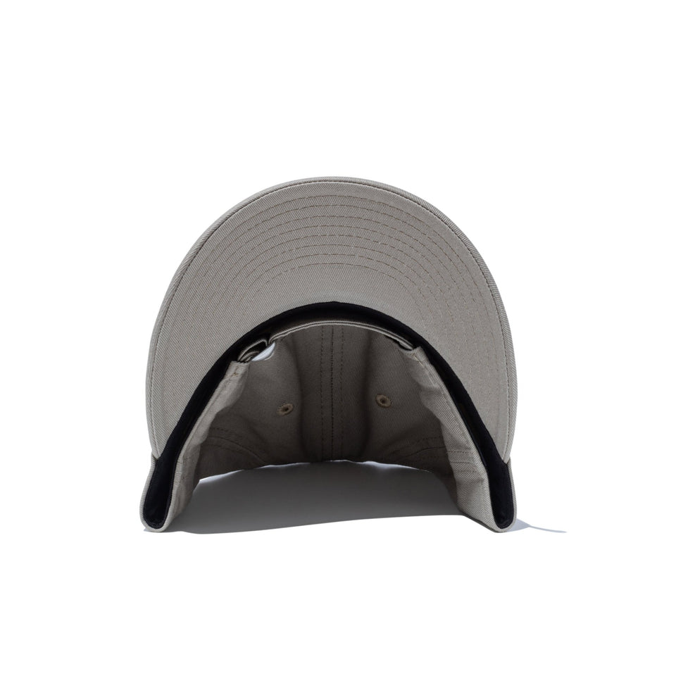 9THIRTY ベーシック ノンウォッシュコットン ペブル × ホワイト - 14525061-SM | NEW ERA ニューエラ公式オンラインストア